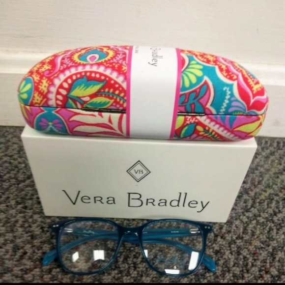 - Mystery Box of Accessories for Resellers main image 4
